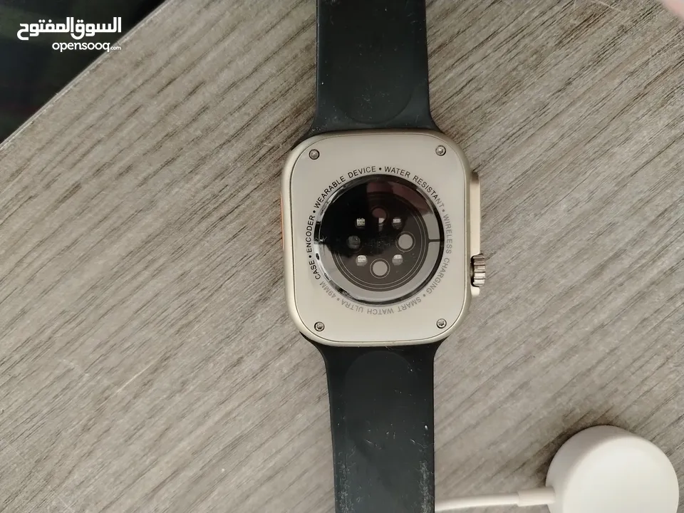 ساعة  hoco y12 ultra شبيها ل ساعة أبل مستخدمة لاكن بحالة جديدة لا يوجد عليها أي خدوش أو كسور ساعة