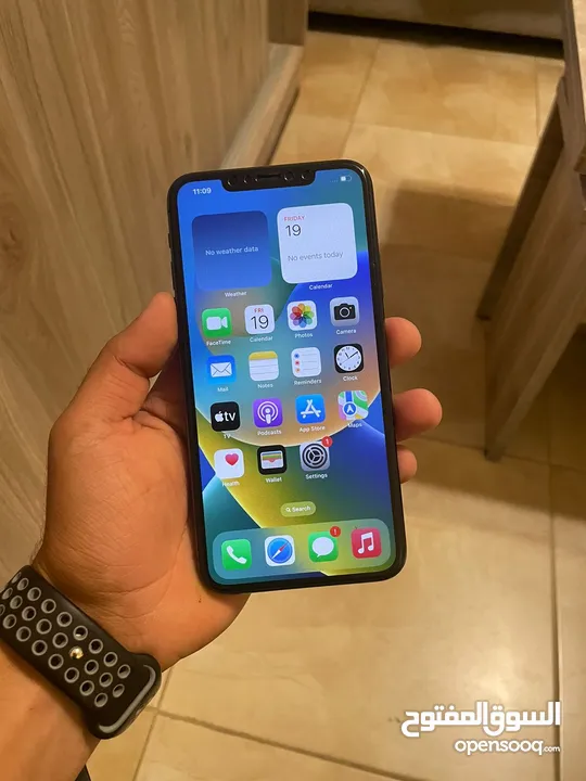 Iphone 11 Pro Max 64 gb       ايفون 11 برو ماكس