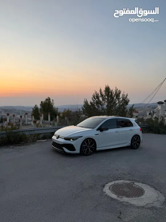 Volkswagen Golf R – 320 حصان model 2021