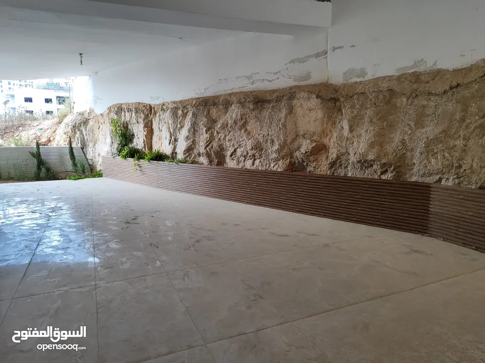 شقة فاخرة للبيع – الطيرة  امتداد شارع المطل