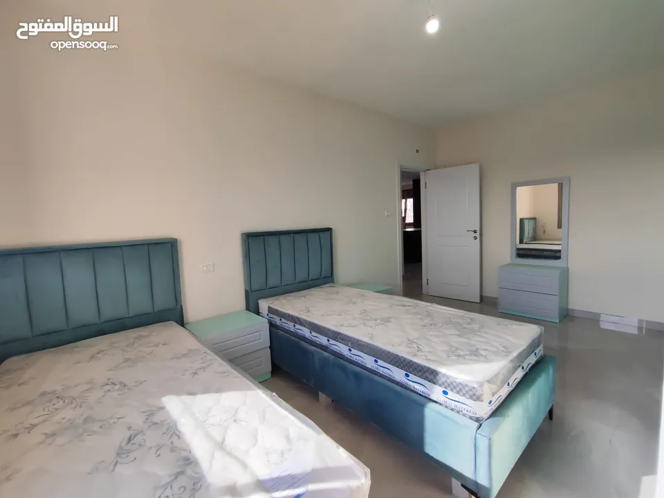 شقة جديدة سوبر ديلوكس – قيد الفرش النهائي للإيجار  عين منجد – رام الله