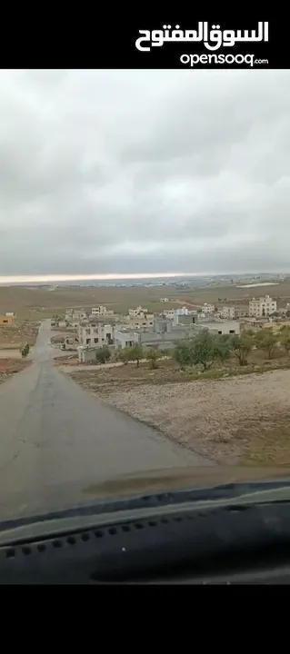 قرية سالم 500 متر بل قرب من جاوا و السوق المركزي مميزه وصل جميع الخدمات الحنو الجنوبي