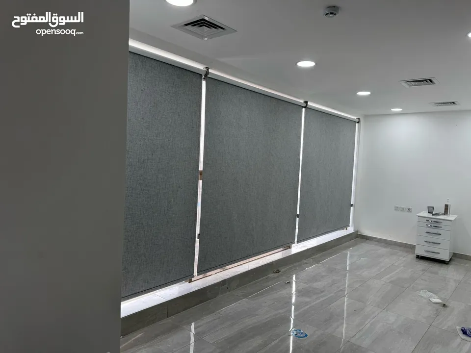 تفصيل وتركيب ستائر لنن تركية بموديلات جديدة  وجميع انواع الستائر (زيبرا رول عامودي و معدنية)