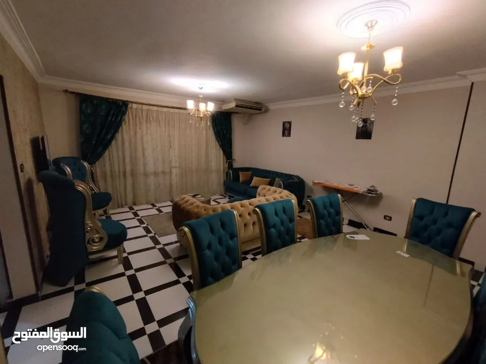 للايجار شقة مفروشه سوبر لوكس 130 متر شارع مكرم عبيد مدينة نصر للعائلات فقط