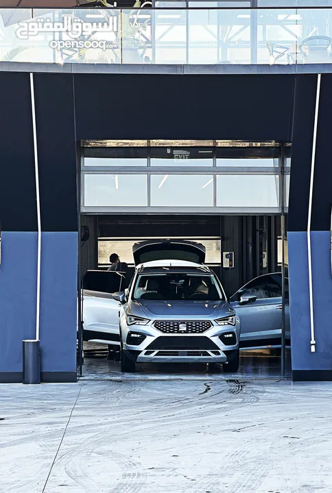 سيات أتيكا -  إكسبيرينس Xperience - موديل 2021 فل الفل مع فتحف بانوراما كاملة المواصفات والإضافات