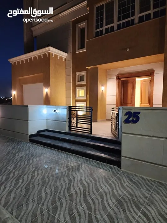 فيلا نظام اسباني ملكية اقل من سعر التكلفة