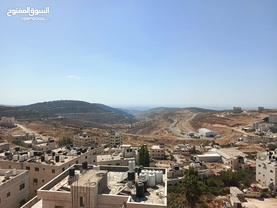 شقة للبيع مساحتها 195