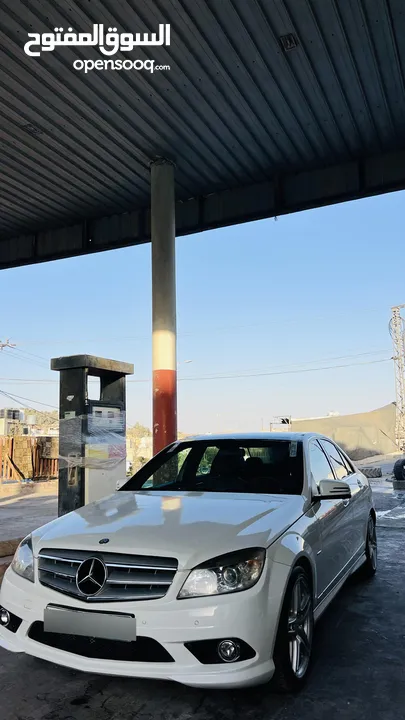 رائد ابوًربحيً