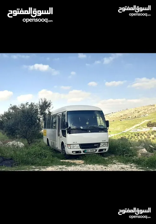 باص متسوبيشي فوسو روزا 2013 للبيع مع الخط  مكيف فحص كامل