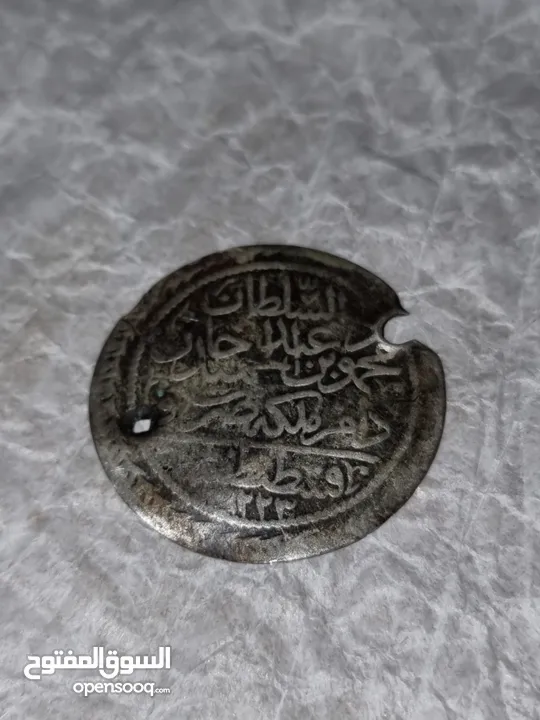 تشكيلة قطع نقدية قديمة