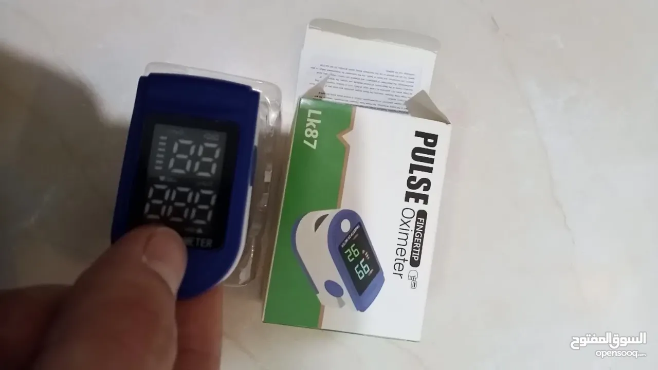 جهاز Pulse oximeter لقياس و فحص نسبة الاكسجين في الدم ويقيس معدل نبضات القلب فحص نسبة اكسجين الدم دم