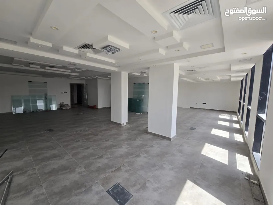 مكتب للايجار في الغبرة الشمالية في بناية AJR - Office for rent in AJR building