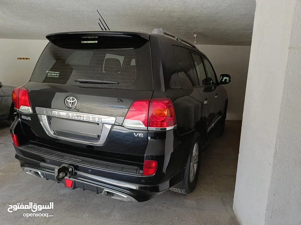 تويوتا لاند كروزر 2015 بحالة ممتازه جدا