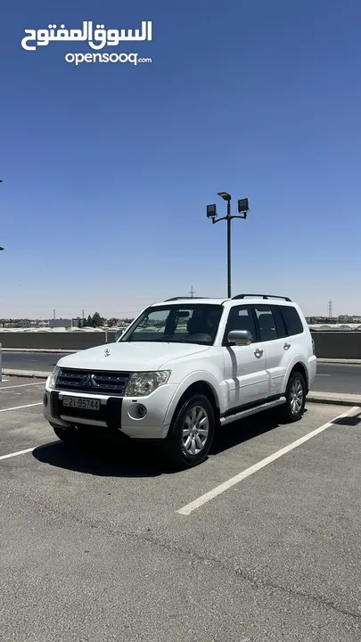 Mitsubishi pajero 2010 3800cc