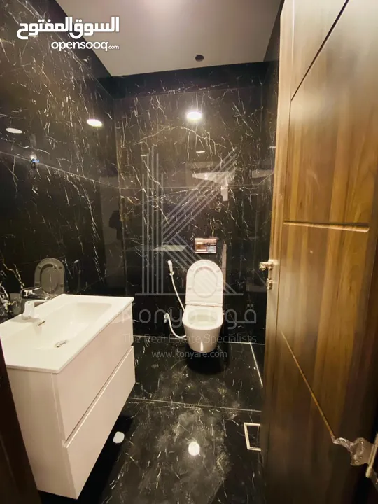 شقه فاخرة للبيع في الرونق
