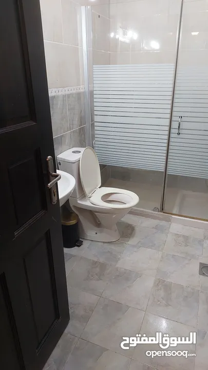 شقه للايجار مفروشه