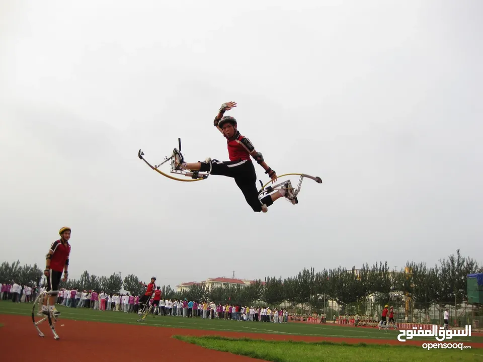 سكايرنير   skyrunner حذاء قفز وركض