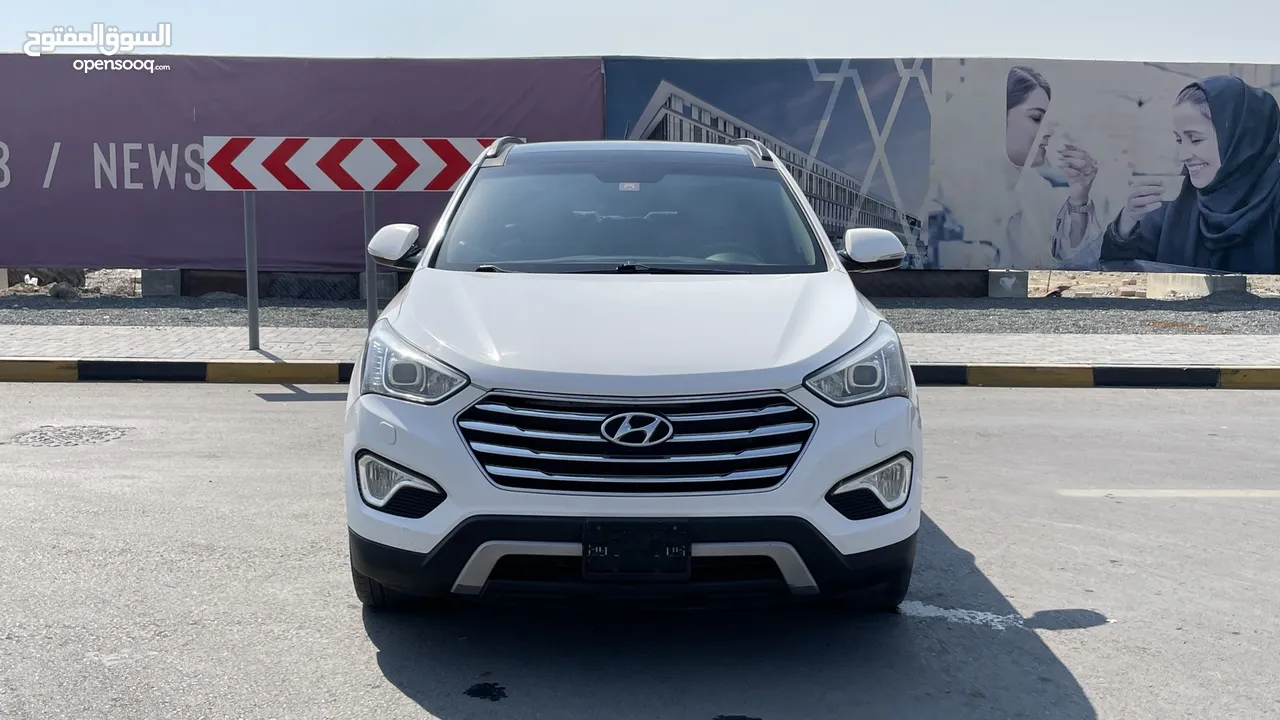 Hyundai Santafe, 2015 model, Full Option  , 3.3 Engine, 6 Cylender