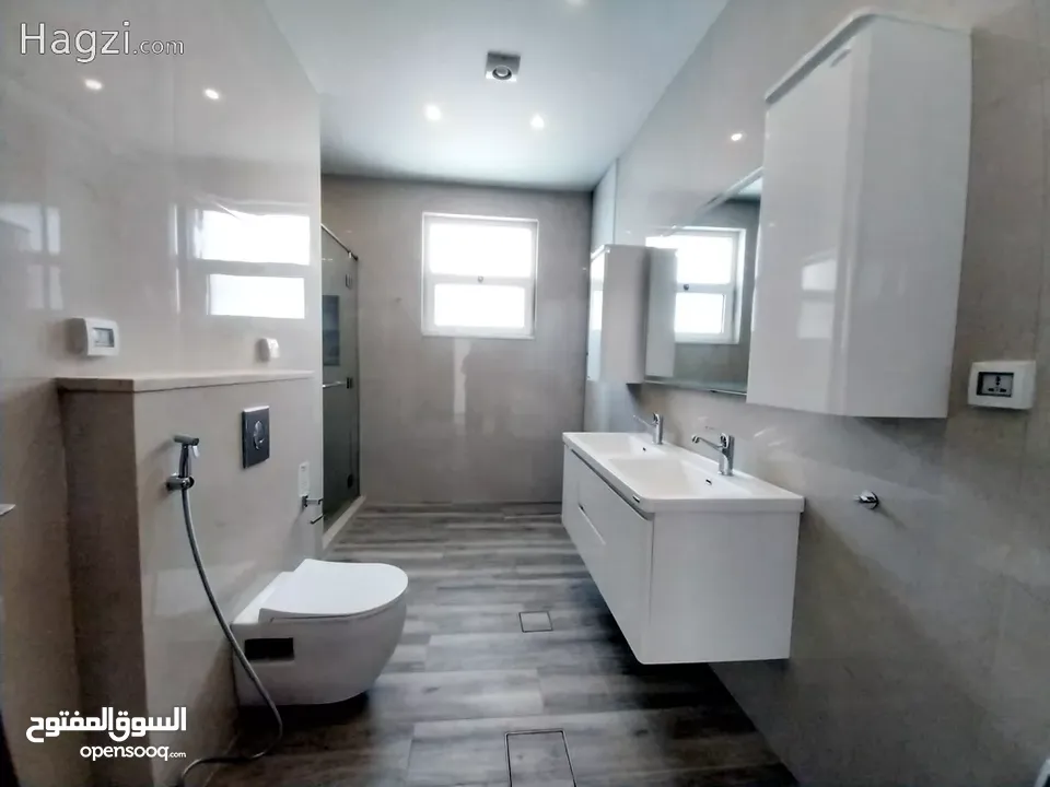 شقة غير مفروشة للإيجار 420م2 ( Property 13843 ) سنوي فقط