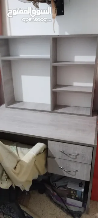 Bureau en très bon occasion -بيرو مكتبي
