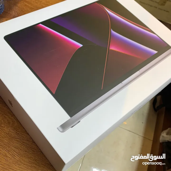 Macbook pro 2023 m2 max 16inch 2tb 64gbram