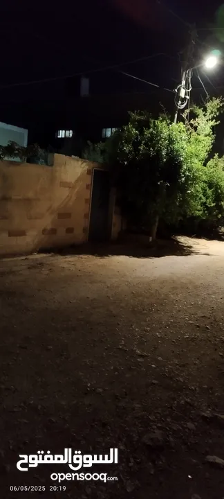 بيت مستقل في عقابا حي الزرعينة للبيع على مساحة أرض 520 متر تشطيب دلوكس مساحة البيت 140 متر مكون من 3