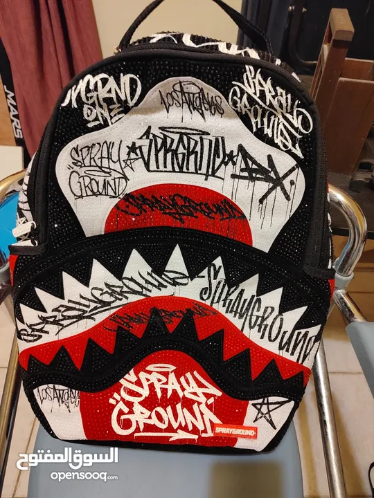 للبيع جنطة ماركة Sprayground