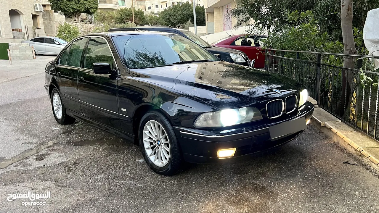 BMW e39 528