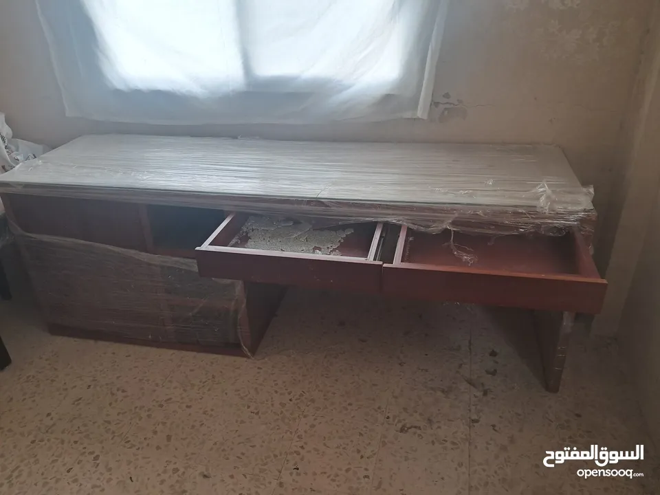 مكتب فخم وخشب زان وجوز