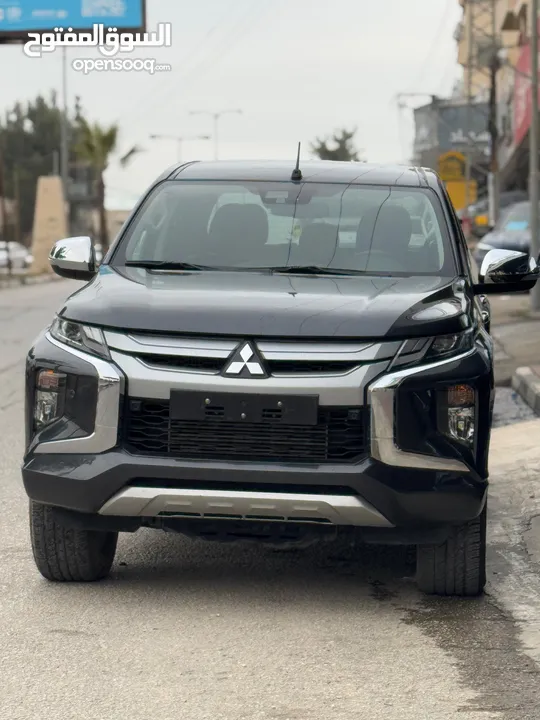 ميتسوبيشي تندر آخر كمية وآخر الوان