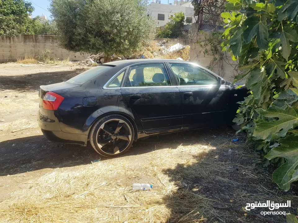 اودي A4 للبيع