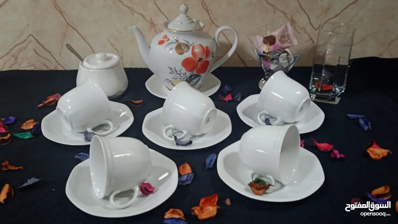 أطقم سفرة بورسلان ماركات عالمية .جديد. الوان متعددة وراقية