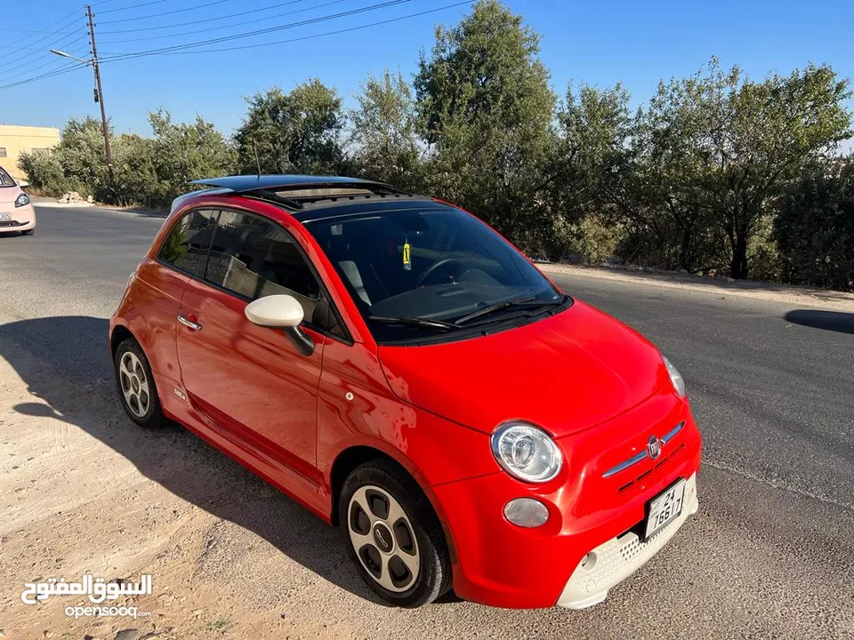 Fiat 500e 2015 Panorama