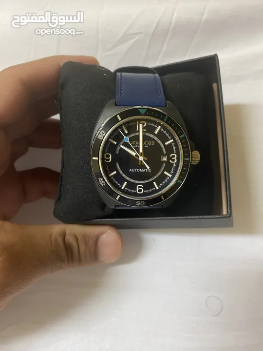 ساعة تشارتر من كوتش