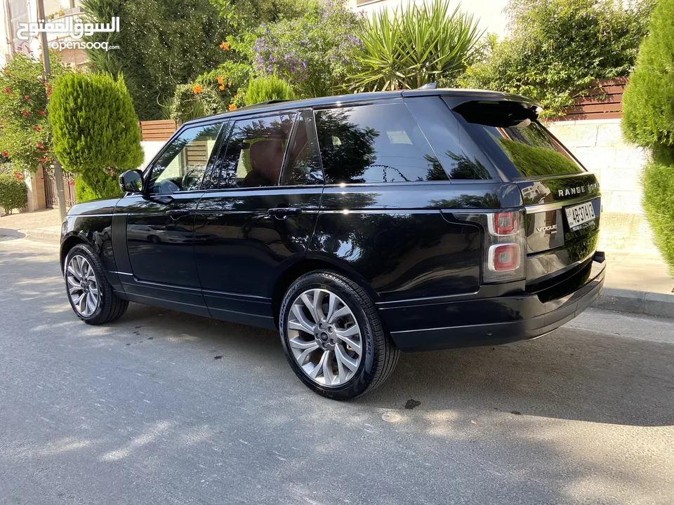 Range Rover Vogue P400e Plug in (2020)