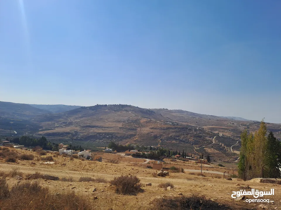 زبود وسيل حسبان/ ارض 4400م خلف دار الدواء اطلاله خلابه قرب اسكان التربيه بسعر مغري