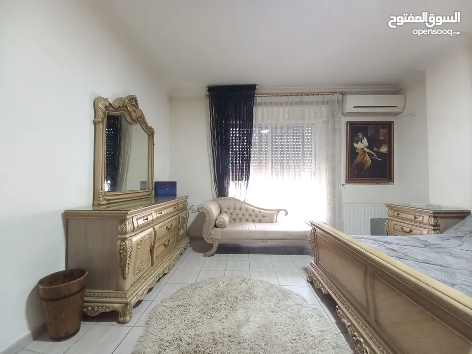شقة مفروشة للإيجار في دير غبار  ( Property 36250 )-174960510