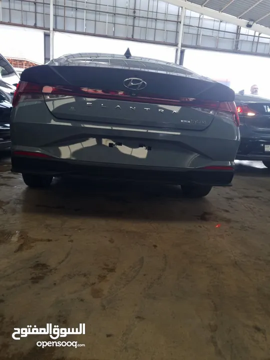 elantra 2022 hybrid clean