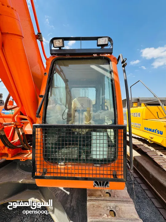 حفارة دوسان DOOSAN excavator DX420