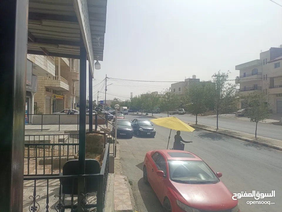 ملحمه و مشاوي مع جميع اغراضها للبيع خلو