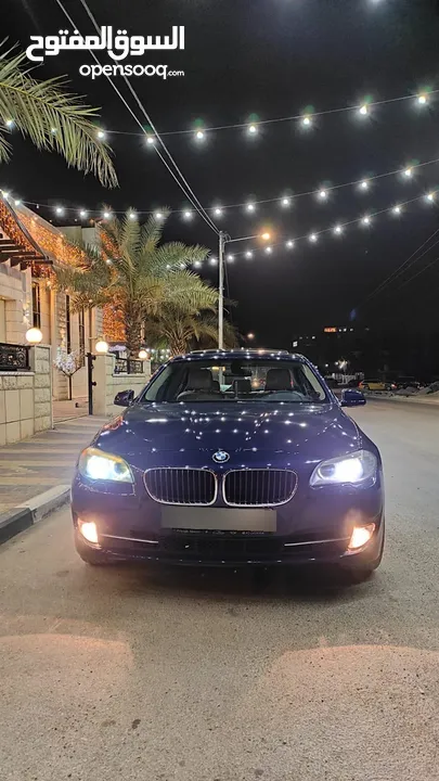بي ام 523محرك 2500 220 حصان طياره فحص نخب و دون اي حواث لون مميز ودون ا اعطال للمعني التواصل على رقم