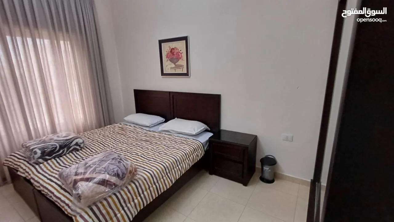 شقة مفروشة غرفتين نوم في - عبدون - مساحة 110 متر و بلكونة (6629)