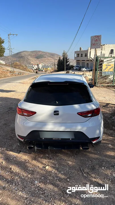 سيات ليون الاكثر طلباً سيارة اقتصادية ورائعة