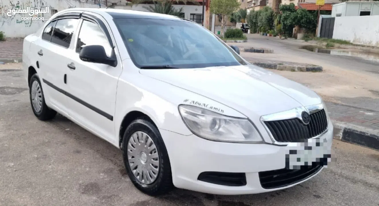 سكودا اوكتافيا 2012