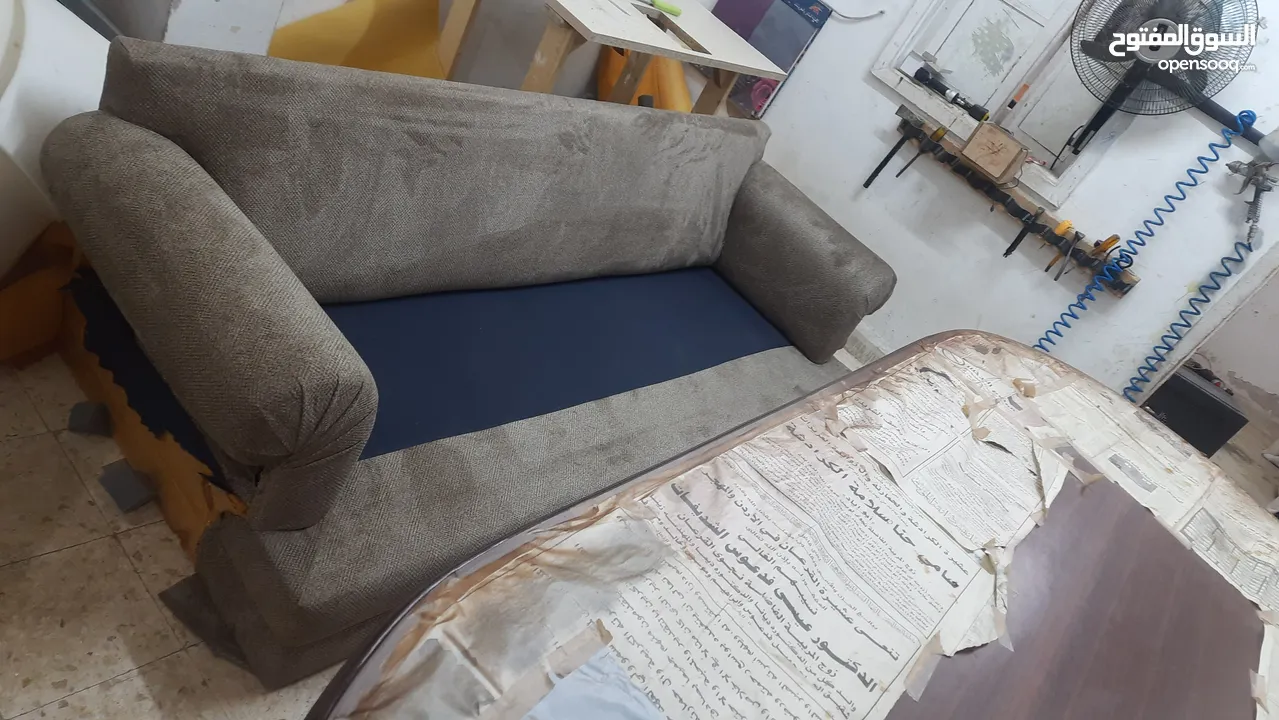 تنجيد وصيانة هبوط الكنب في المنزل ومعالجة المطاط بأفضل انواع المطاط الإيطالي