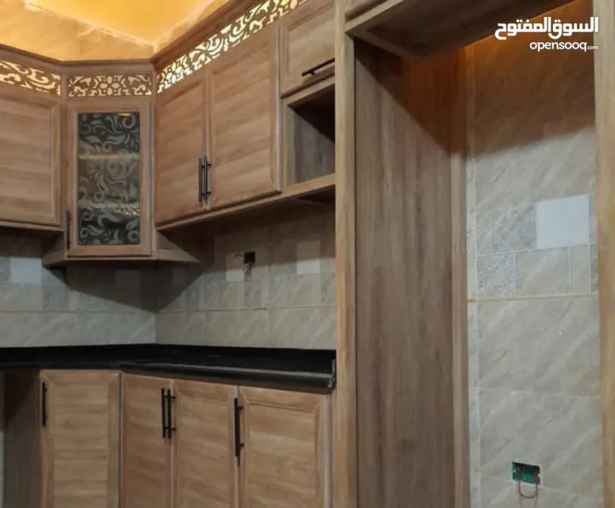 مشغل عماد باكير الالمنيوم