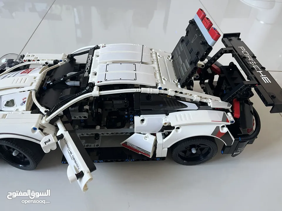 Lego built PORSCHE 911