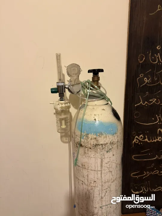 اسطوانة اكسجين مع منظم استخدام مرة واحدة للبيع