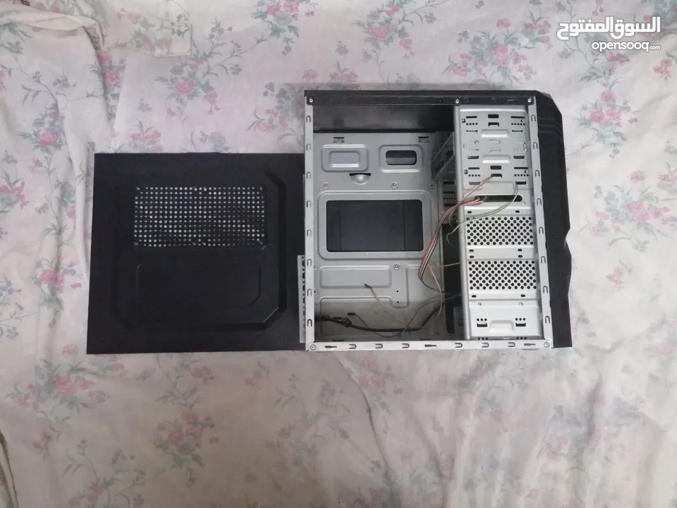 Computer Case for sale 20JD كيس كمبيتور للبيع ب 20 دينار  كيس ممتاز وفيه مكان لل CD