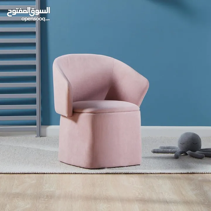 2 type ottoman in baby pink colour